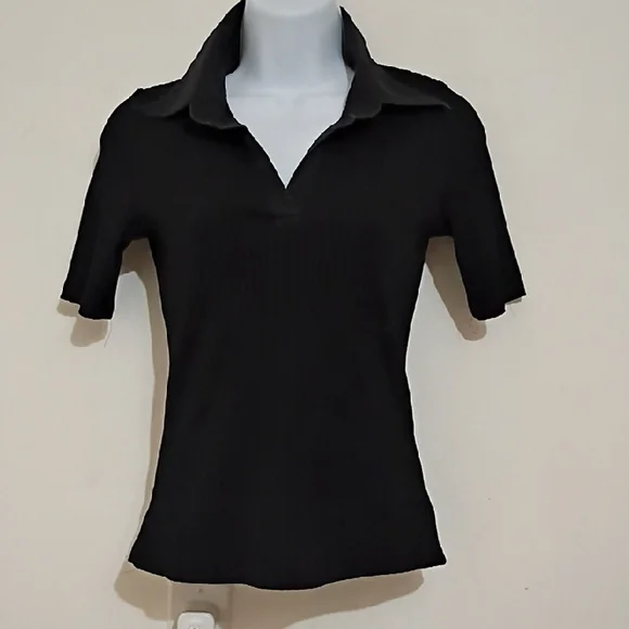 🎁FREE GIFT INCLUDED🎁Forever 21 Elegant Black Short Sleeve Tee - Picture 6 of 11